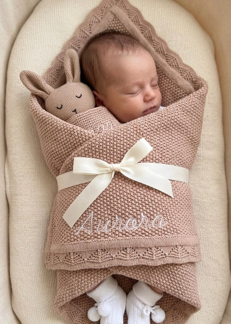 Welcome Baby Kit - Cobija y Conejo de apego